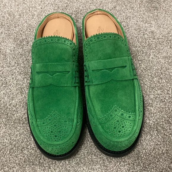 THE OFFICE OF ANGELA SCOTT 💚 ‘Miss Emma’ Suede Mule - Picture 9 of 16